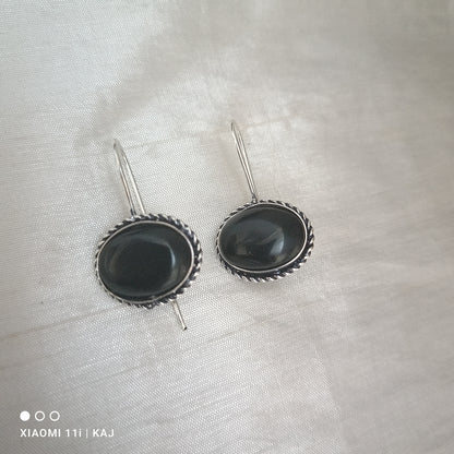 Oxidised hooks