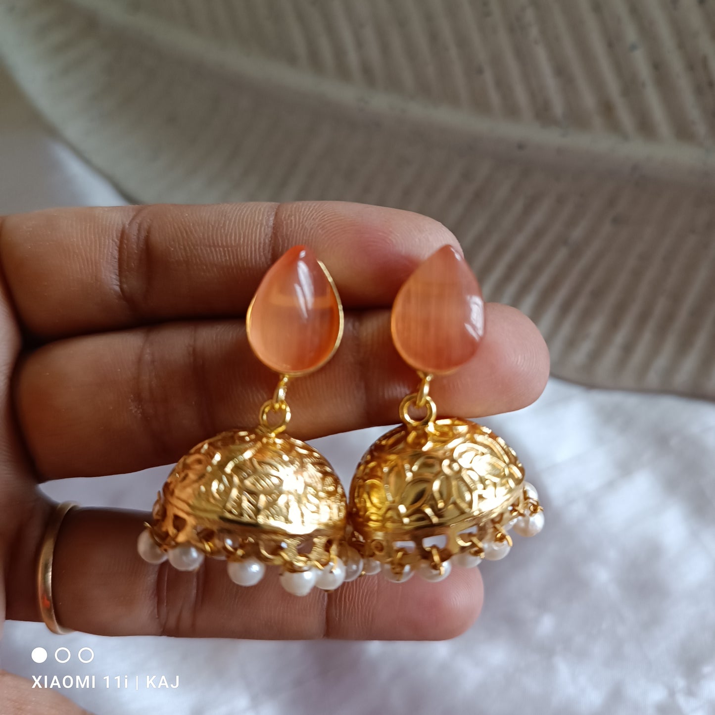 Glass stone small jhumki