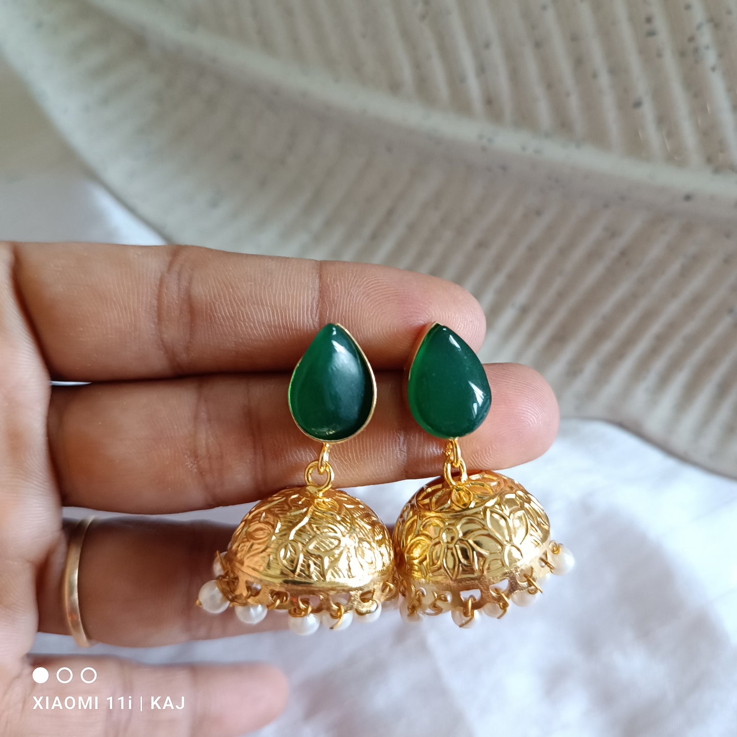 Glass stone small jhumki