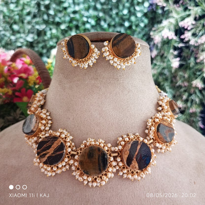 Tiger eye choker set