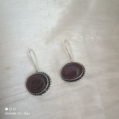 Oxidised hooks