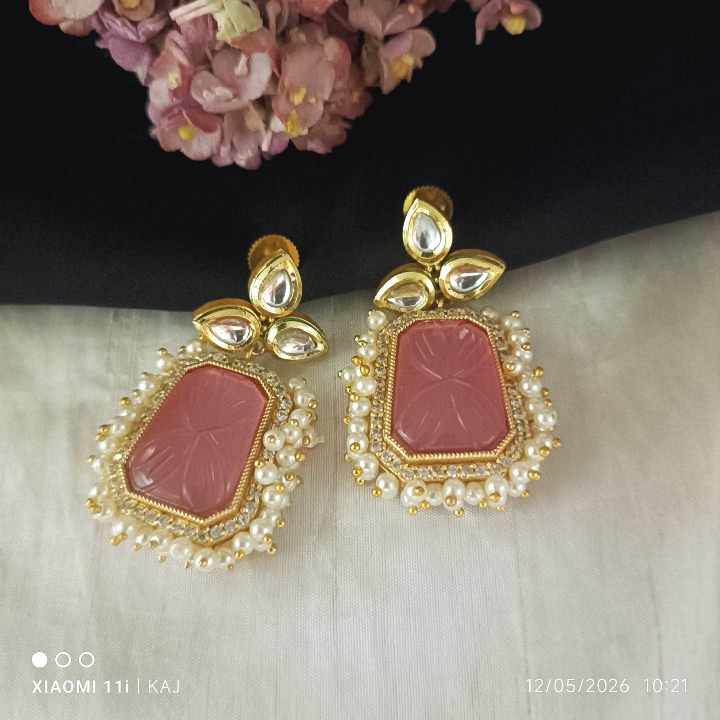 Monalisa glass stone earrings with cluster of Pearl's