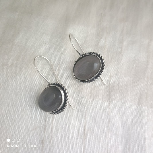 Oxidised hooks